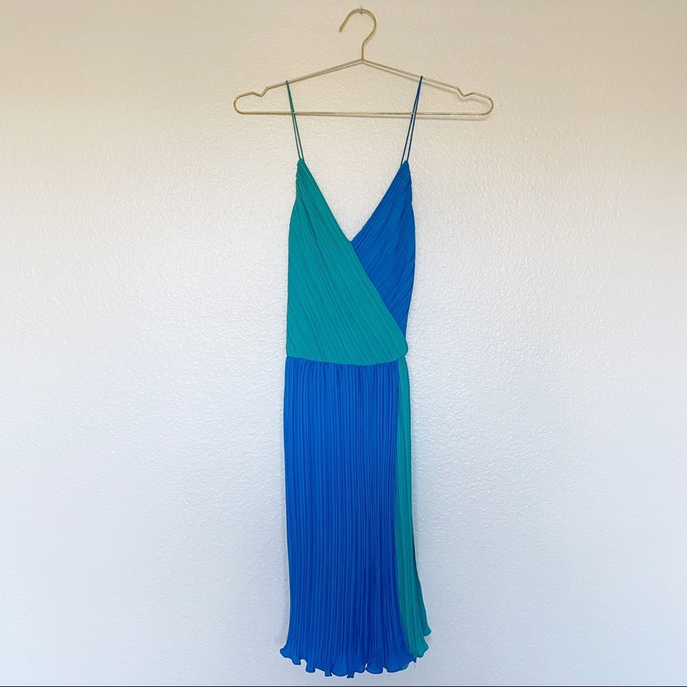 PHOEBE COUTURE Teal Color Block Mini Pleated Dress with Spaghetti Straps SZ 10